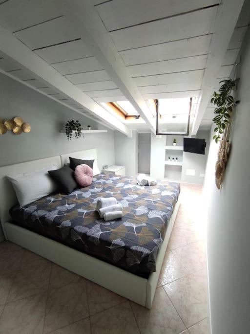 Free Parking Tiny House Wifi Netflix 15 Minuti Dal Duomo Appartement Milaan Buitenkant foto