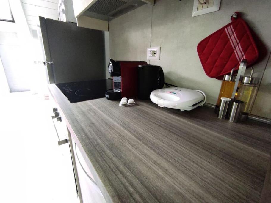 Free Parking Tiny House Wifi Netflix 15 Minuti Dal Duomo Appartement Milaan Buitenkant foto
