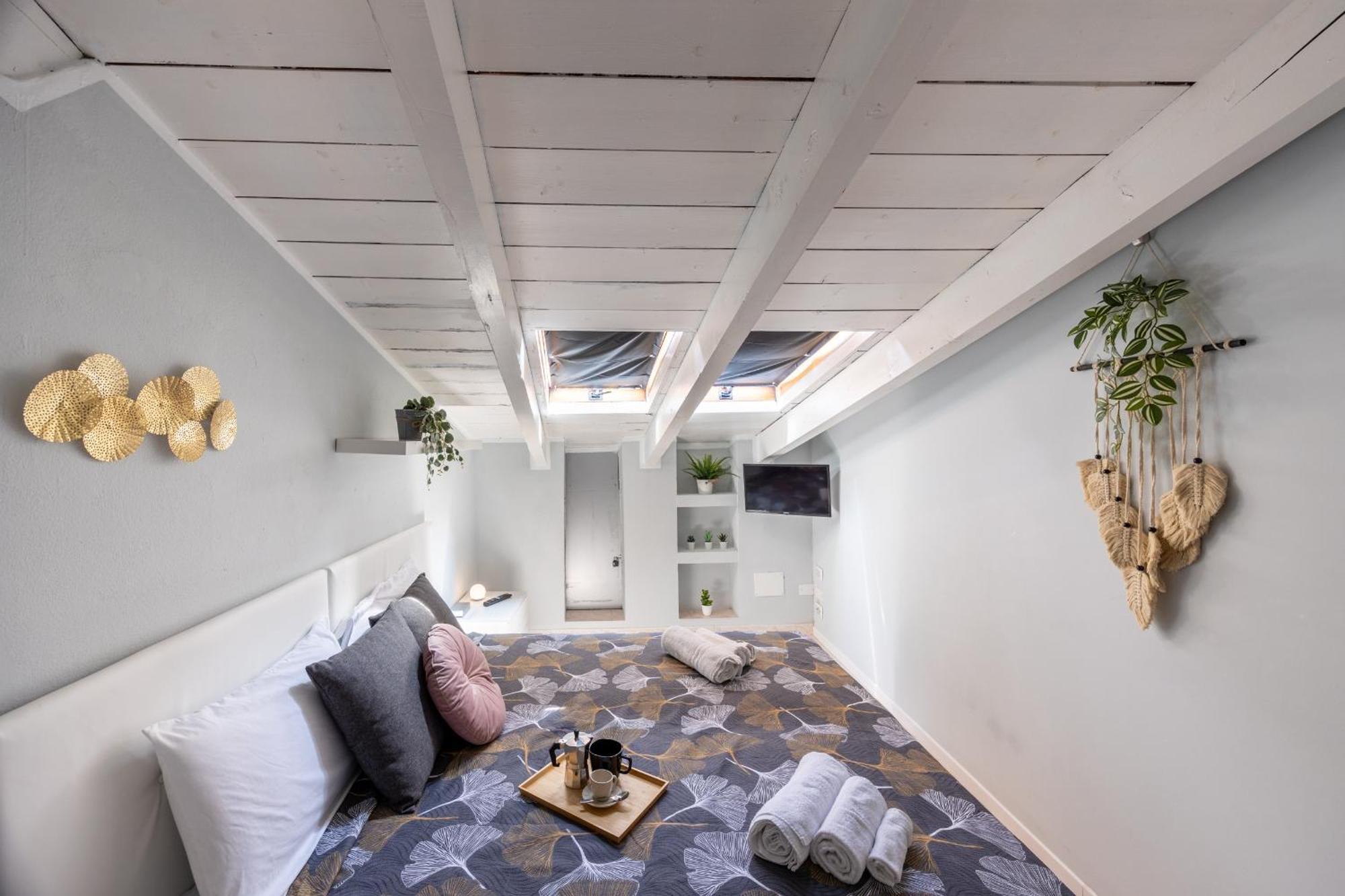 Free Parking Tiny House Wifi Netflix 15 Minuti Dal Duomo Appartement Milaan Buitenkant foto