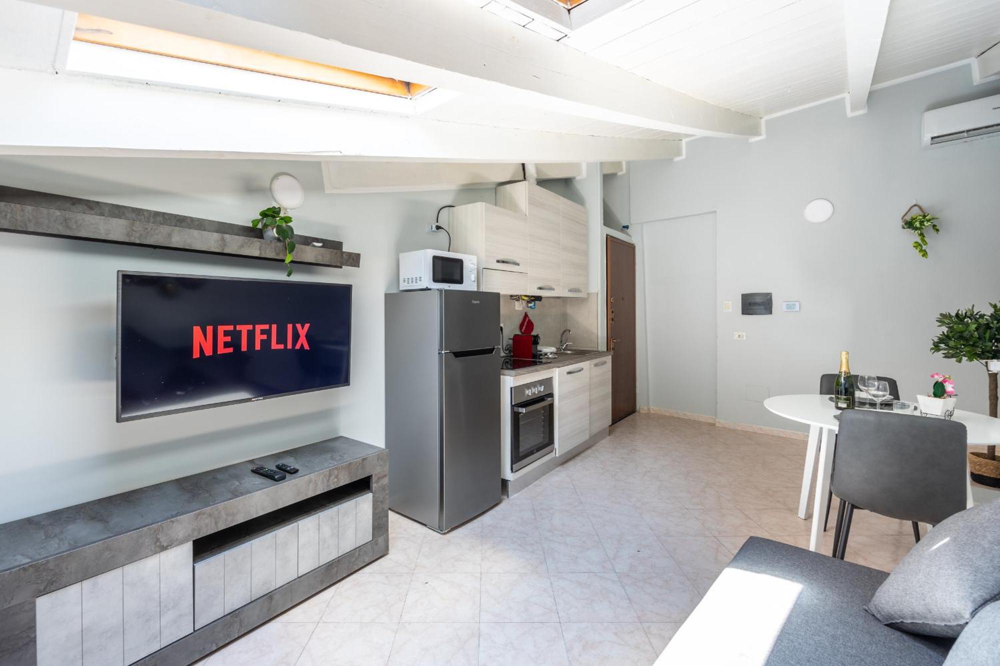 Free Parking Tiny House Wifi Netflix 15 Minuti Dal Duomo Appartement Milaan Buitenkant foto